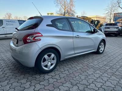Peugeot 208 1° serie 1.0 VTi 68 CV 3p PureTech NeoPatentati Grigio usata Cernusco sul Naviglio