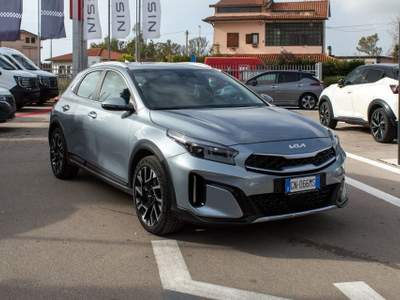 Kia XCeed 1.0 T-GDi GPL Business Grigio usata Fondi