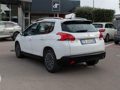 Peugeot 2008 1° serie PureTech 82 ETG5 S&S Active Bianco usata Fondi