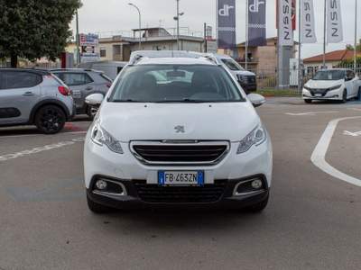 Peugeot 2008 1° serie PureTech 82 ETG5 S&S Active Bianco usata Fondi