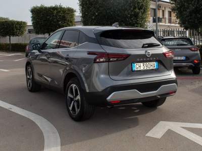 Nissan Qashqai MHEV 158 CV Xtronic N-Connecta Grigio usata Fondi