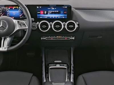 Mercedes-Benz GLA Automatic Progressive Advanced Grigio usata Magenta