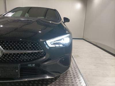 Mercedes-Benz CLA Automatic Shooting Brake Progressive Advanced Nero usata Magenta