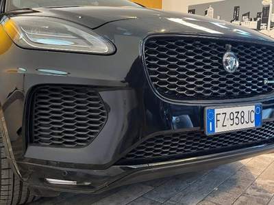 Jaguar E-Pace 2.0D 180 CV AWD aut. R-Dynamic HSE-iva esp Nero usata Borgo San Dalmazzo
