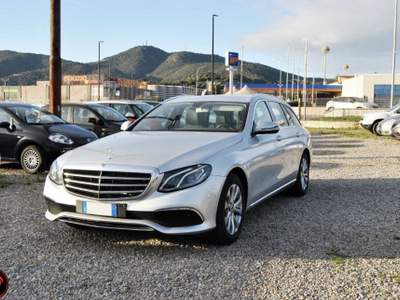Mercedes-Benz Classe E d S.W. Auto Exclusive Grigio usata Olbia