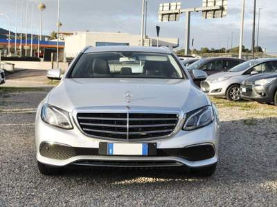 Mercedes-Benz Classe E d S.W. Auto Exclusive Grigio usata Olbia