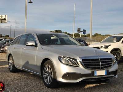 Mercedes-Benz Classe E d S.W. Auto Exclusive Grigio usata Olbia