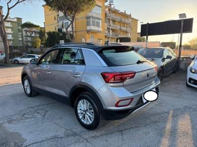 Volkswagen T-Roc 1.5 TSI ACT DSG Style Grigio usata Cassino