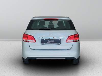 Mercedes-Benz CLA sse B - T246 - B 180 d (cdi) Business Argento usata Mosciano Sant'Angelo