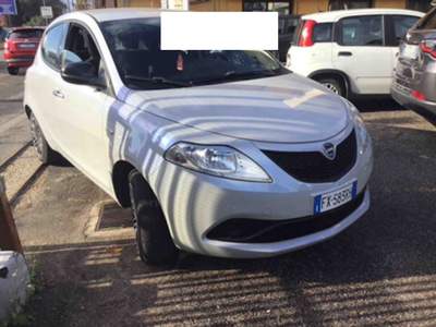 Lancia Ypsilon 1.2 69 CV 5 porte S&S Gold Grigio usata San Vito dei Normanni
