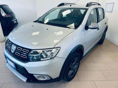 Dacia Sandero Stepway 1.5 dCi 90CV Brave - PROMO FINO AL 07/02 Grigio usata Roma