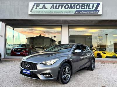 Infiniti Q30 1.5 diesel DCT Premium Grigio usata Abano Terme