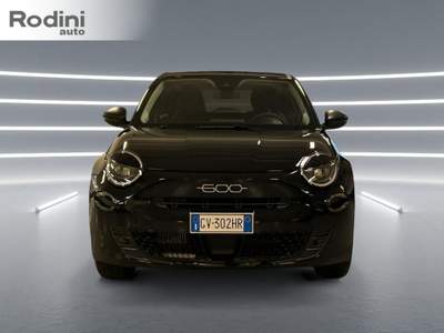 Fiat 600 Hybrid DCT MHEV Nero usata ZEVIO
