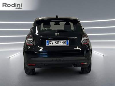 Fiat 600 Hybrid DCT MHEV Nero usata ZEVIO