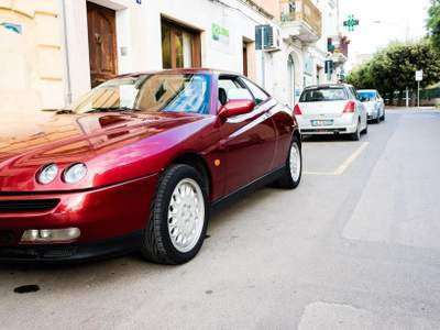 Alfa Romeo Gtv/Spider 2.0i V6 turbo cat Rosso usata Grottaglie