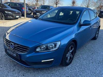 Volvo S60 D3 Geartronic Business Blu/Azzurro usata San Polo di Piave