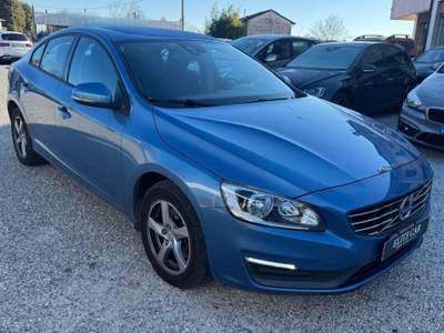 Volvo S60 D3 Geartronic Business Blu/Azzurro usata San Polo di Piave