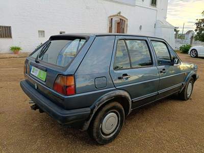 Volkswagen Golf 1600 turbodiesel 5 porte GTD ASI Blu/Azzurro usata Putignano