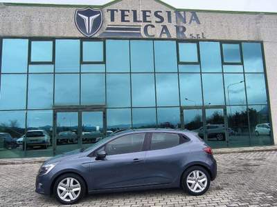 Renault Clio 1.6 E-TECH HYBRID 90CV  BUSINESS Grigio usata San Salvatore Telesino