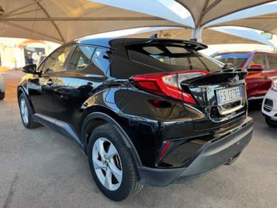 Toyota C-HR 1.8 Hybrid E-CVT Business Nero usata Roma