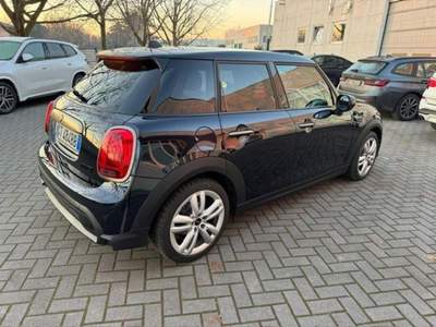 MINI Cooper 1.5 Cooper Resolute 5 porte Nero usata Magenta
