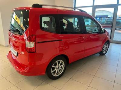 Ford Tourneo Courier 1.0 EcoBoost 100 CV Plus Rosso usata Cormons
