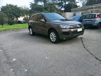 Volkswagen Touareg 3.0 TDI tiptronic BlueMotion Technology Bronzo usata Villasanta