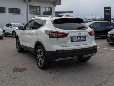 Nissan Qashqai 1.5 dCi 115 CV N-Connecta Bianco usata Fondi