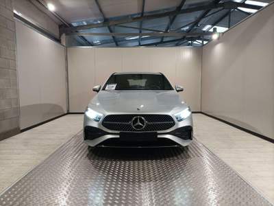 Mercedes-Benz Classe A Neopatentato, Automatic AMG Line Advanced Argento usata Magenta