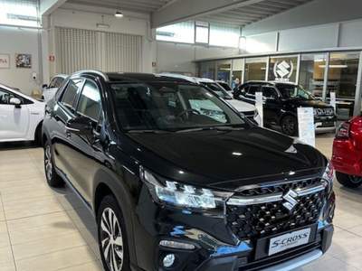Suzuki S-Cross 1.4 Hybrid Top Bianco usata Novara