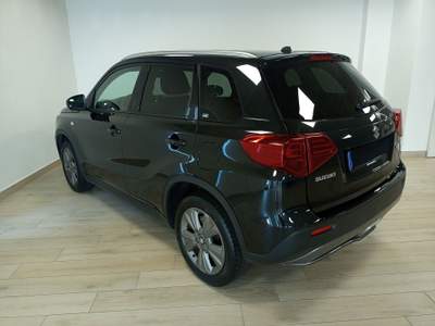 Suzuki Vitara (2015) 1.0 Boosterjet Cool Nero usata Torino