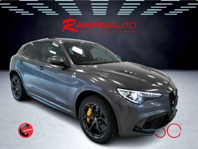 Alfa Romeo Stelvio 2.9 Bi-Turbo V6 510 CV AT8 Quadrifoglio CARBOCERAM Grigio usata Gubbio