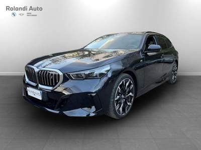 BMW i5 Touring edrive40 Msport Edition Blu/Azzurro usata Casale Monferrato