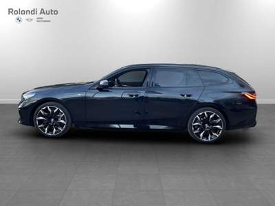 BMW i5 Touring edrive40 Msport Edition Blu/Azzurro usata Casale Monferrato