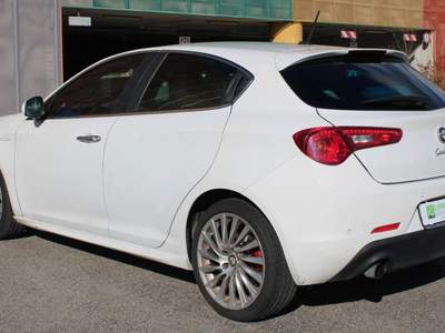 Alfa Romeo Giulietta 1.4 Turbo MultiAir Exclusive Bianco usata Potenza