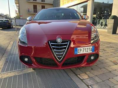 Alfa Romeo Giulietta 2.0 JTDm-2 170 CV TCT Distinctive XENO-BLUETOOTH Rosso usata Alba