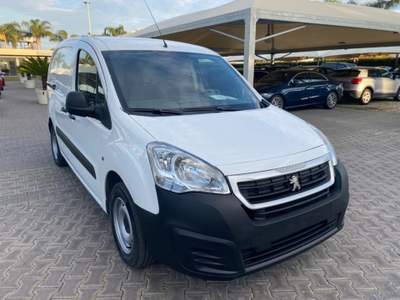 Peugeot Partner Blue HDi  Furgone Bianco usata Giarre