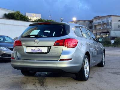 Opel Astra 1.7 CDTI 110CV EcoFLEX S&S Sports Tourer Cosmo Fle Grigio usata Qualiano