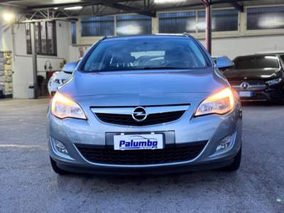 Opel Astra 1.7 CDTI 110CV EcoFLEX S&S Sports Tourer Cosmo Fle Grigio usata Qualiano