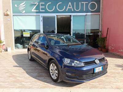 Volkswagen Golf 1.6 TDI 110 CV 5p. Comfortline BlueMotion Technology Blu/Azzurro usata Caprarica di Lecce