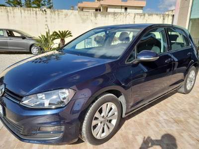 Volkswagen Golf 1.6 TDI 110 CV 5p. Comfortline BlueMotion Technology Blu/Azzurro usata Caprarica di Lecce