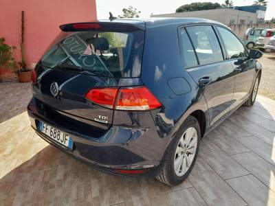 Volkswagen Golf 1.6 TDI 110 CV 5p. Comfortline BlueMotion Technology Blu/Azzurro usata Caprarica di Lecce