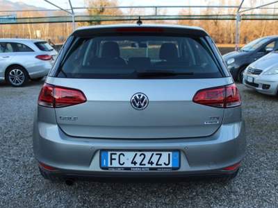 Volkswagen Golf 1.6 TDI 110 CV 5p. Highline BlueMotion Technology Grigio usata Moriago della Battaglia