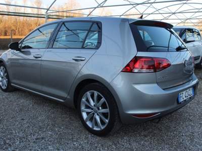 Volkswagen Golf 1.6 TDI 110 CV 5p. Highline BlueMotion Technology Grigio usata Moriago della Battaglia