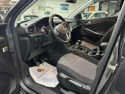 Opel Grandland X 1.5 diesel Ecotec S&S Business Grigio usata Andria
