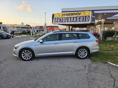 Volkswagen Passat Passat Var. 2.0 TDI DSG Comfortline BMT Argento usata Pomezia