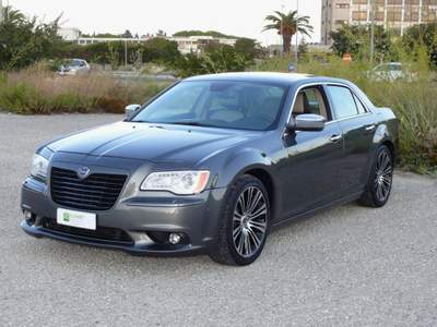 Lancia Thema 3.0 V6 Multijet II 239 CV Executive Grigio usata Ragusa