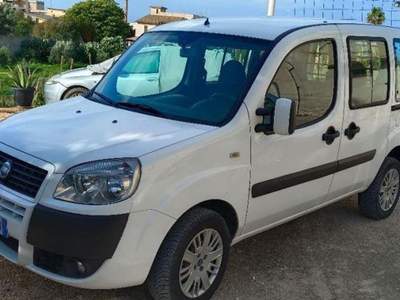 Fiat Doblò  Bianco usata Balestrate