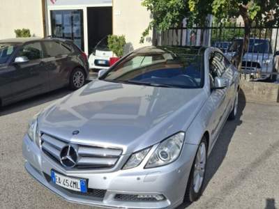 Mercedes-Benz Classe E CDI Coupé BlueEFFICIENCY Avantgarde Argento usata AGROPOLI