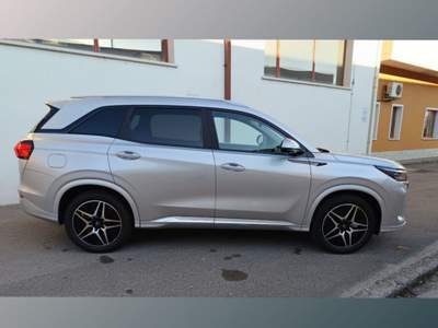 DFSK Glory 500e E5 PHEV Argento usata Feltre